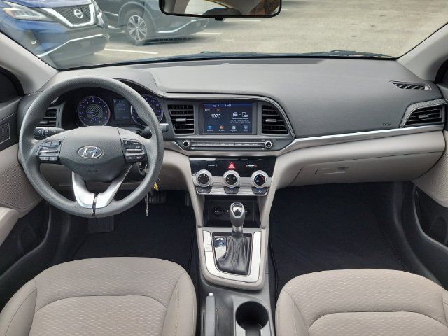 Used 2019 Hyundai Elantra SEL FWD image 13