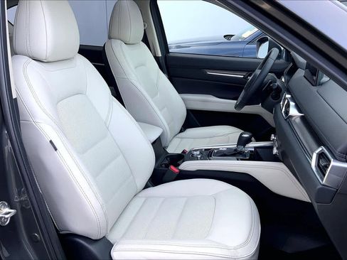 Used 2023 MAZDA CX-5 AWD 2.5 S w/ Premium Plus Pkg image 7