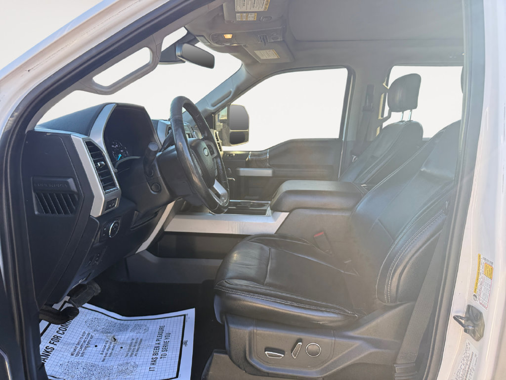 Used 2019 Ford F250 Lariat w/ Lariat Ultimate Package AWD/4WD image 9