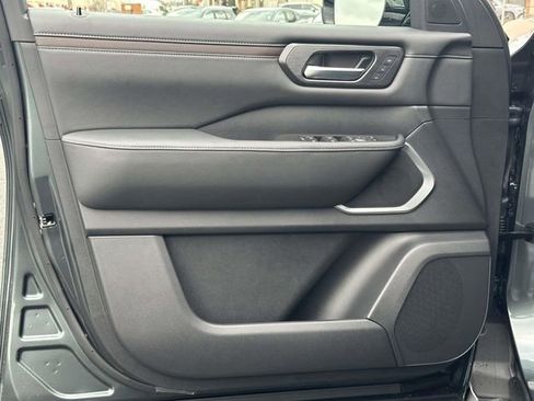 New 2026 Nissan Armada Platinum image 15