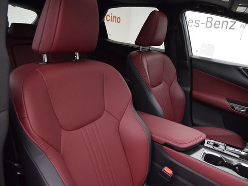 Used 2025 Lexus NX 250 FWD image 18