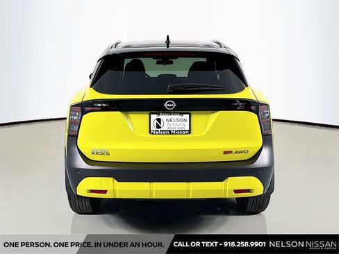 Certified 2025 Nissan Kicks SR AWD/4WD image 6