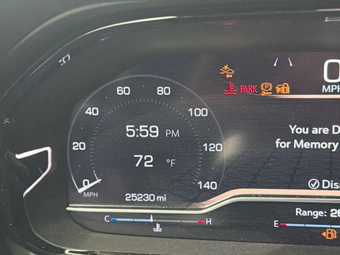 Used 2024 GMC Yukon XL Denali w/ Advanced Technology Package AWD/4WD image 10