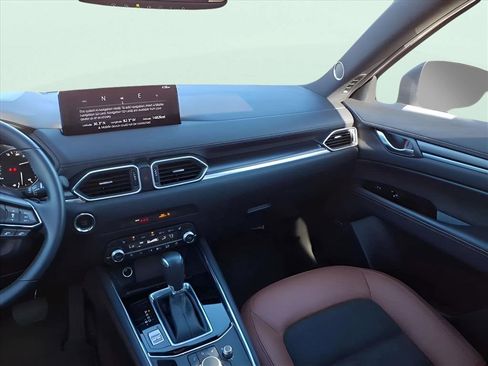 Used 2025 MAZDA CX-5 Carbon Edition image 8