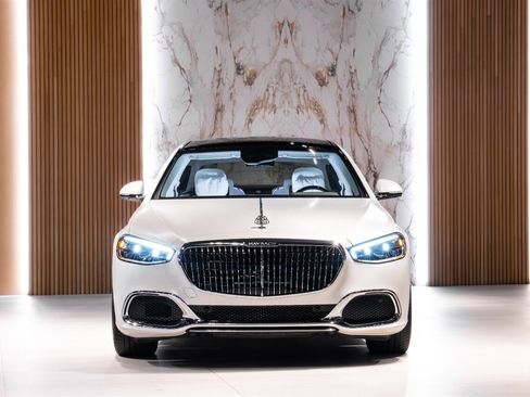 Used 2023 Mercedes-Benz Maybach S 680 Mercedes-Maybach S 680 4M image 2