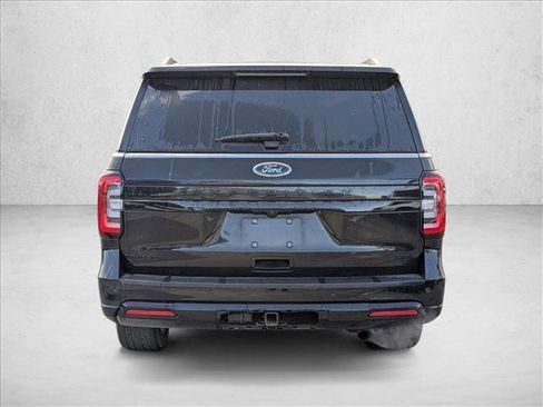 Used 2023 Ford Expedition Max Limited image 3