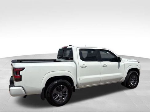 New 2025 Nissan Frontier SV w/ SV Convenience Package image 4