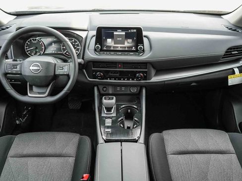New 2026 Nissan Rogue SV FWD image 11