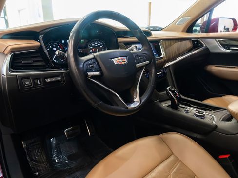 Used 2020 Cadillac XT6 Sport w/ Platinum Package AWD/4WD image 19
