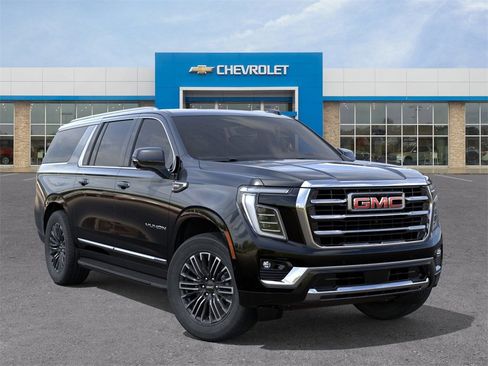 New 2026 GMC Yukon XL Elevation w/ LPO, Floor Liner Package image 7