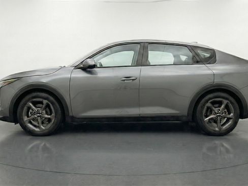 Used 2025 Kia K4 LXS image 5