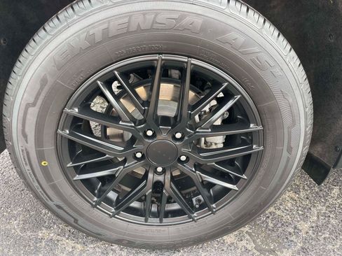 Used 2022 Chevrolet Equinox LS w/ LS Convenience Package FWD image 10