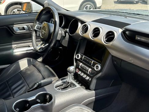 Used 2022 Ford Mustang Premium image 28