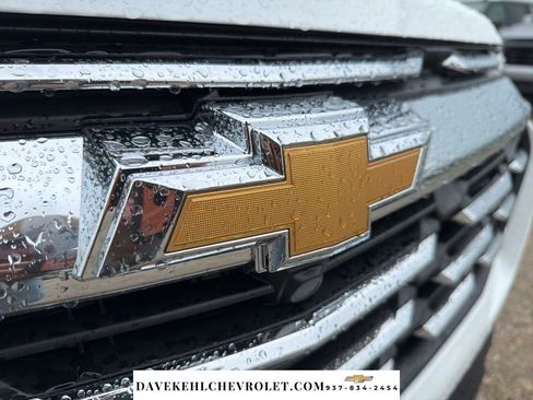 Used 2026 Chevrolet Equinox LT w/ Convenience Package II FWD image 32