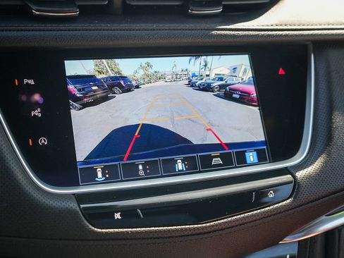 Used 2023 Cadillac XT5 Sportv w/ Technology Package AWD/4WD image 22