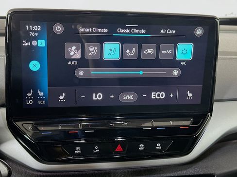 Used 2024 Volkswagen ID.4 2WD image 23