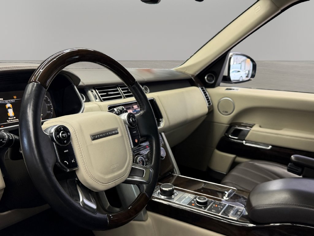 Used 2014 Land Rover Range Rover Autobiography AWD/4WD image 18