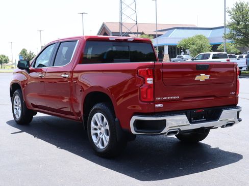 Used 2024 Chevrolet Silverado 1500 LTZ w/ LTZ Premium Package AWD/4WD image 7