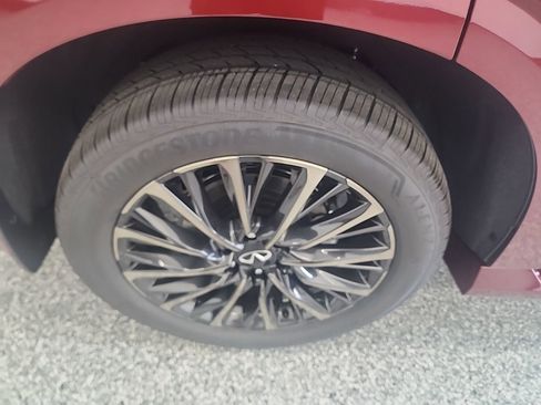 New 2026 INFINITI QX80 Autograph AWD/4WD image 17