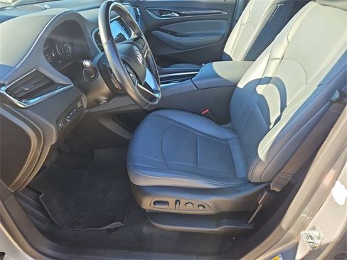 Used 2024 Buick Enclave Premium image 18