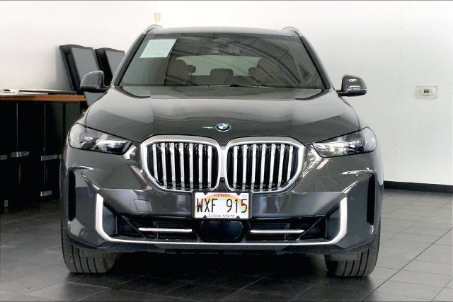 Certified 2024 BMW X5 sDrive40i RWD image 3