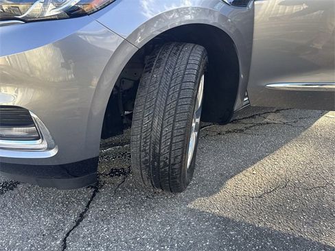 Used 2021 Buick Enclave Premium w/ Surround and Sites Package image 34