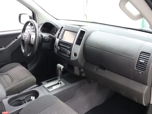 Used 2019 Nissan Frontier SV RWD image 21
