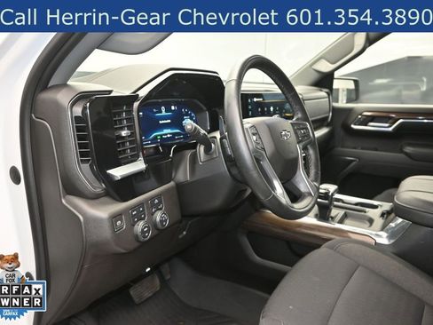 Used 2023 Chevrolet Silverado 1500 RST AWD/4WD image 21