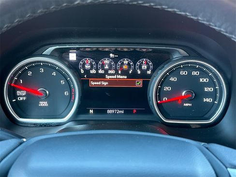 Used 2021 Chevrolet Tahoe Premier w/ Premium Package image 32