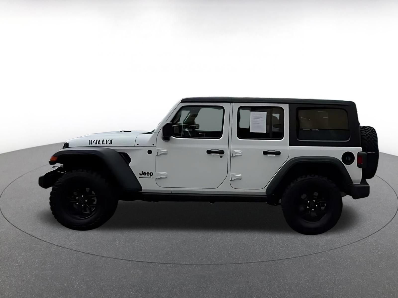 Used 2025 Jeep Wrangler Unlimited Sport AWD/4WD image 8