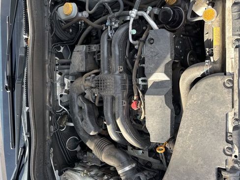 Used 2015 Subaru Forester 2.5i Premium w/ All-Weather Package image 21