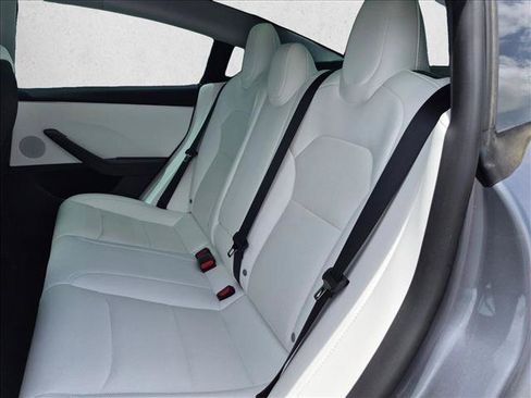 Used 2025 Tesla Model 3 Long Range RWD image 13