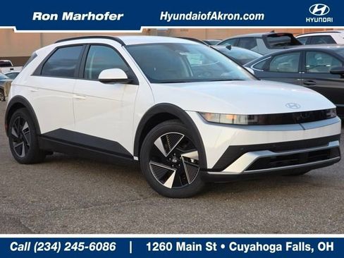 New 2025 Hyundai Ioniq 5 SEL image 1