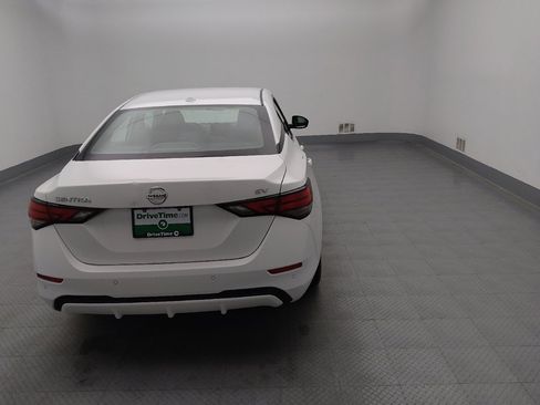 Used 2022 Nissan Sentra SV FWD image 7