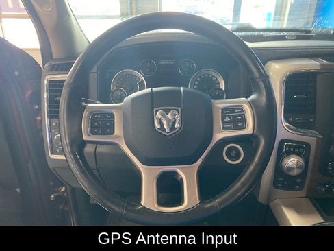 Used 2017 RAM 1500 Laramie w/ Convenience Group AWD/4WD image 6