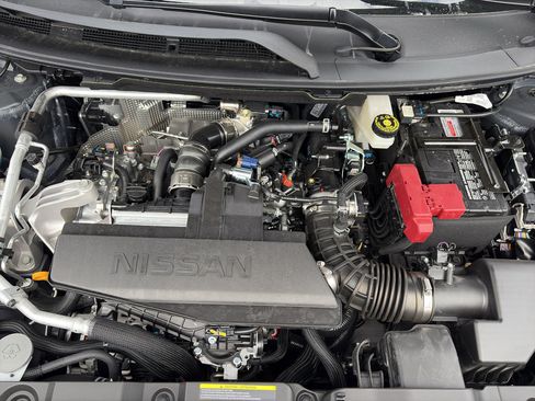 New 2026 Nissan Rogue SV image 10