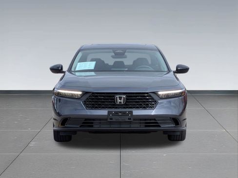 Used 2025 Honda Accord SE image 8