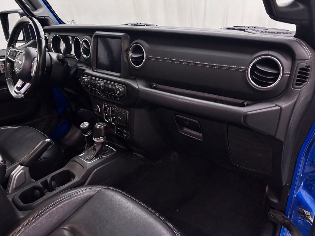 Used 2021 Jeep Gladiator Overland w/ Popular Equipment Package AWD/4WD image 18