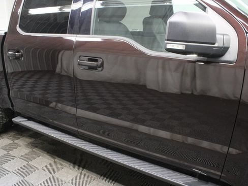 Used 2020 Ford F150 XLT w/ Equipment Group 302A Luxury AWD/4WD image 35