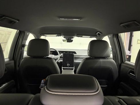 New 2026 GMC Terrain Elevation w/ Elevation Premium Package image 9