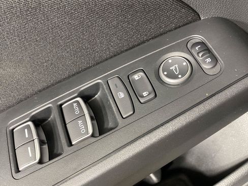 Used 2022 Honda Civic Sport image 14