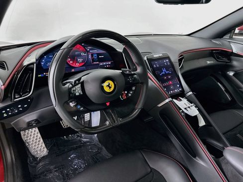 Used 2025 Ferrari Roma Spider RWD image 31
