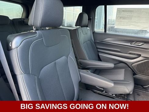 New 2025 Jeep Grand Cherokee L Laredo image 49