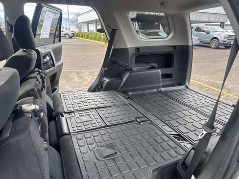 Used 2021 Toyota 4Runner SR5 image 16