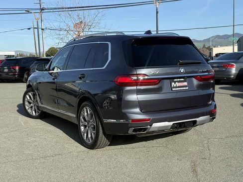 Used 2019 BMW X7 xDrive50i w/ Premium Package image 9