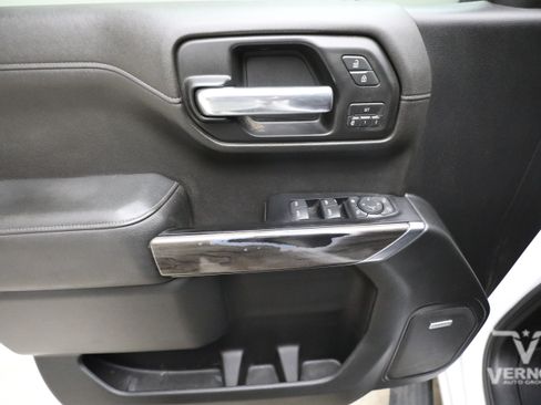 Used 2019 Chevrolet Silverado 1500 LTZ w/ LTZ Texas Edition RWD image 19