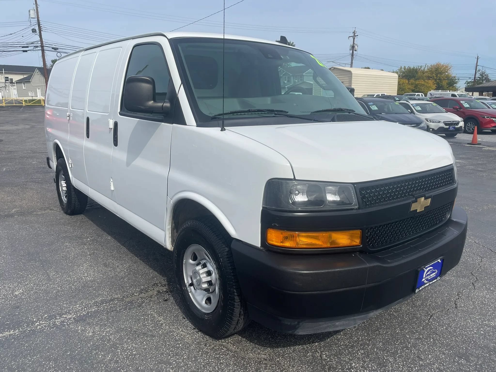 Used 2020 Chevrolet Express 2500 RWD image 3