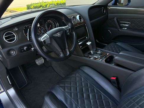 Used 2017 Bentley Flying Spur S W12 AWD/4WD image 32