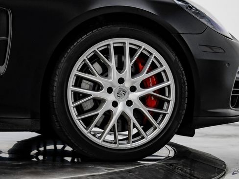 Used 2018 Porsche Panamera Turbo Sport Turismo image 87