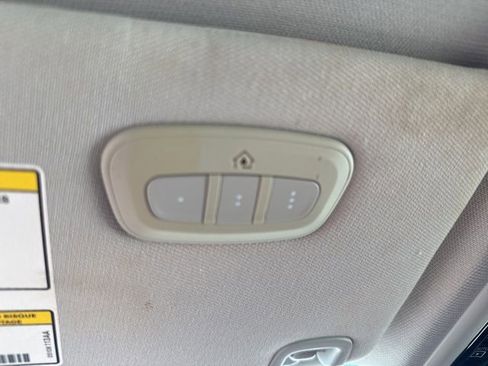 Used 2020 Jeep Cherokee Latitude Plus AWD/4WD image 26